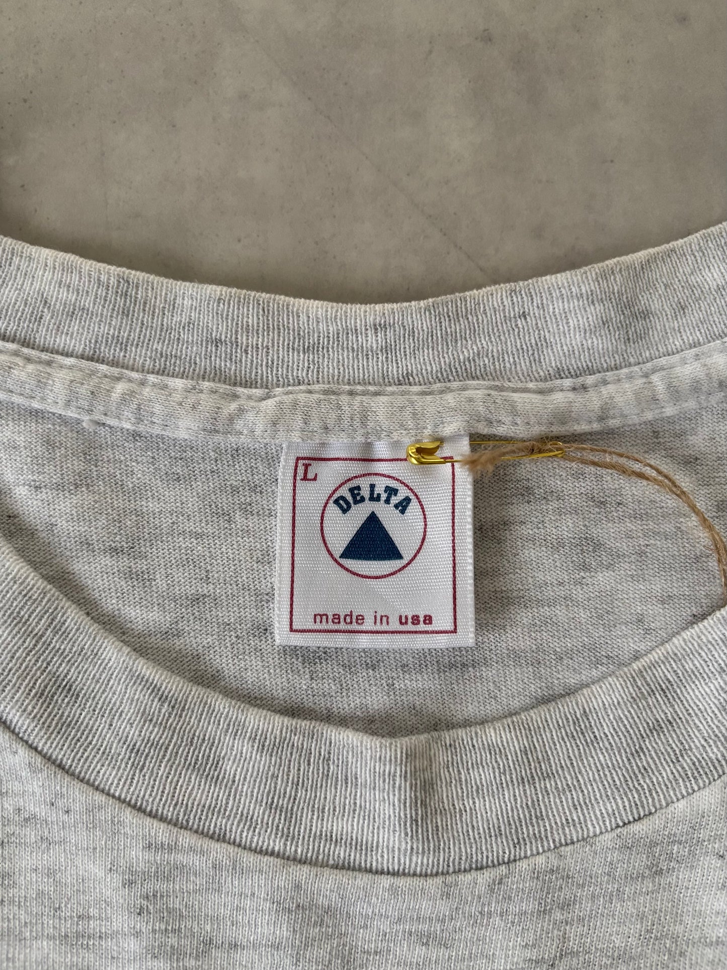 90s DELTA プリントtシャツ Made in U.S.A.