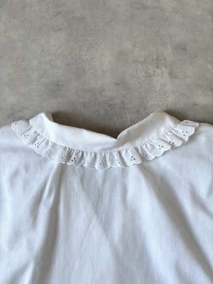 made in USA / 花柄刺繍の半袖ホワイトブラウス
