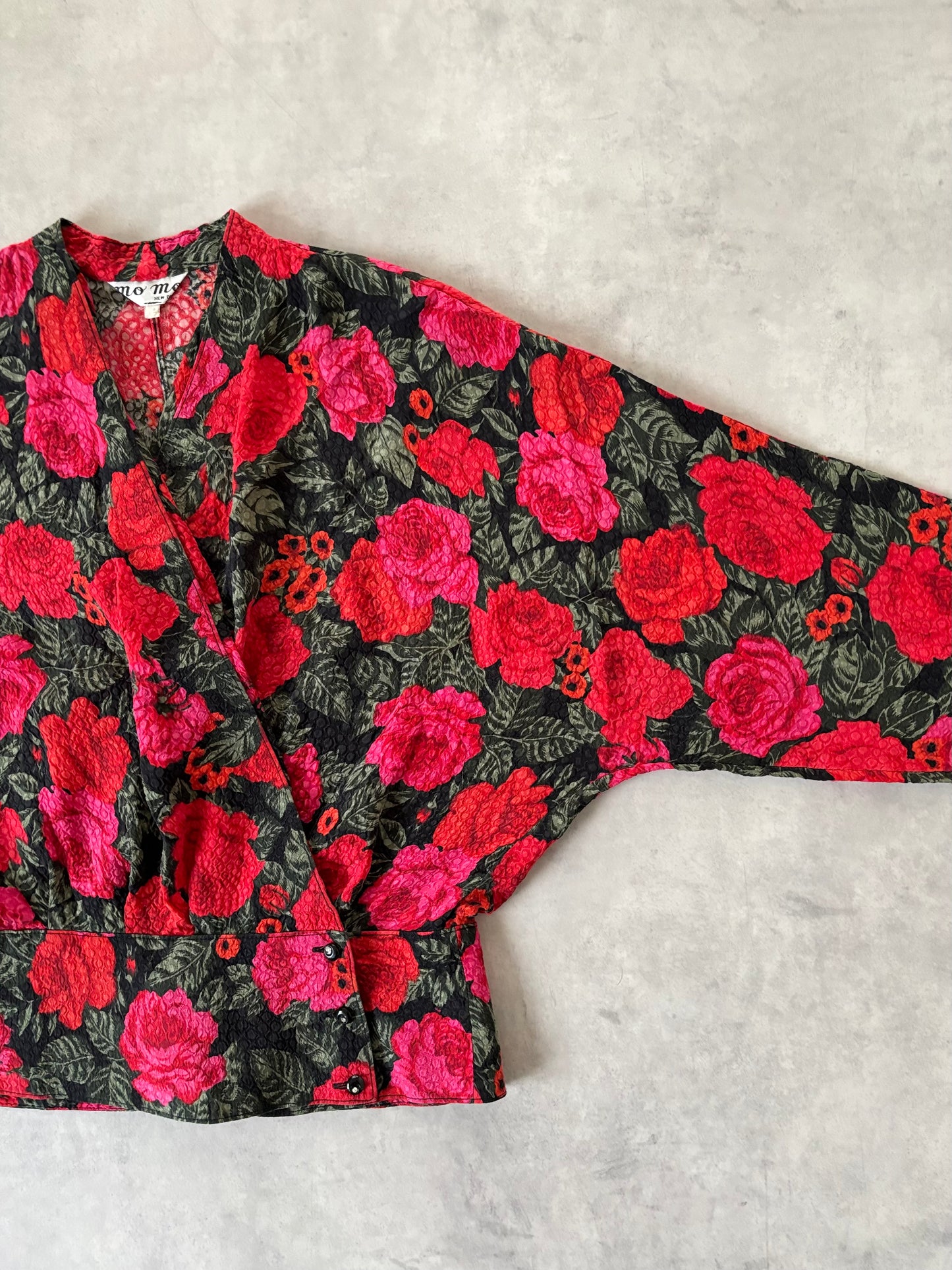 フラワー柄シャツ